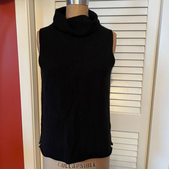 Margaret O'Leary Sweaters - MARGARET O’LEARY | black high neck sleeveless cashmere sweater M